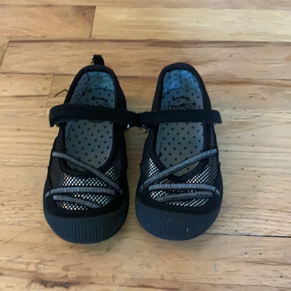 Oshkosh toddler girls Mary Jane sneakers